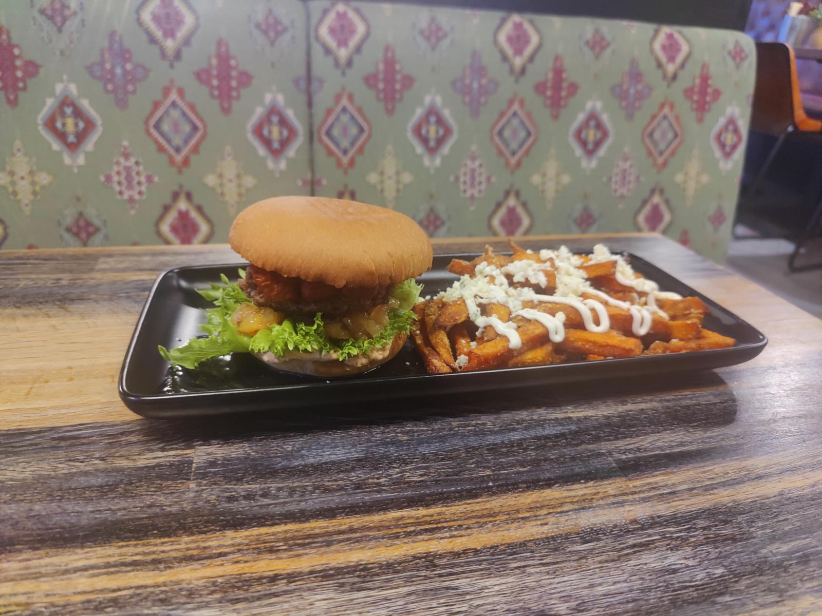 Amarillo Pori House Burger