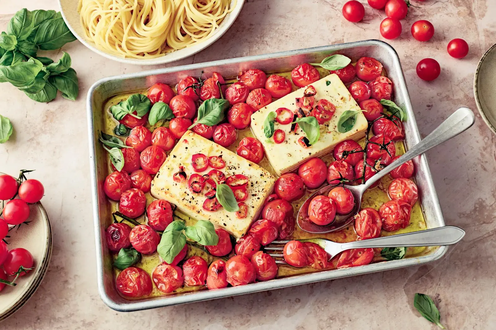 Helppo uunifetapasta