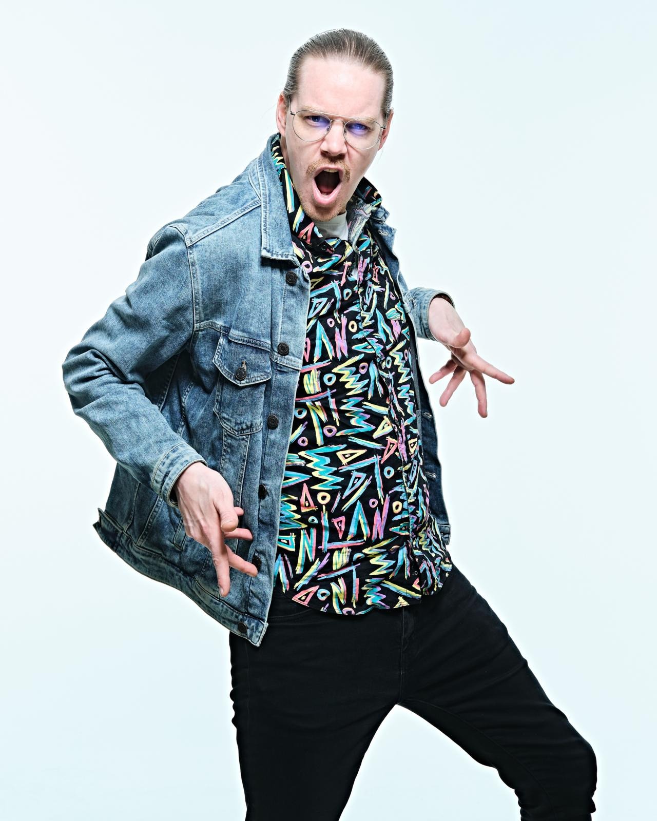Hophaus Stand Up: ANTTI HAAPALA - KASARILAPSI -stand up show