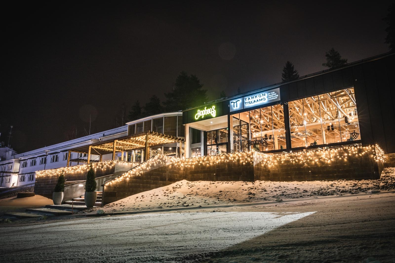 Tislaamoravintola Tahkolla!