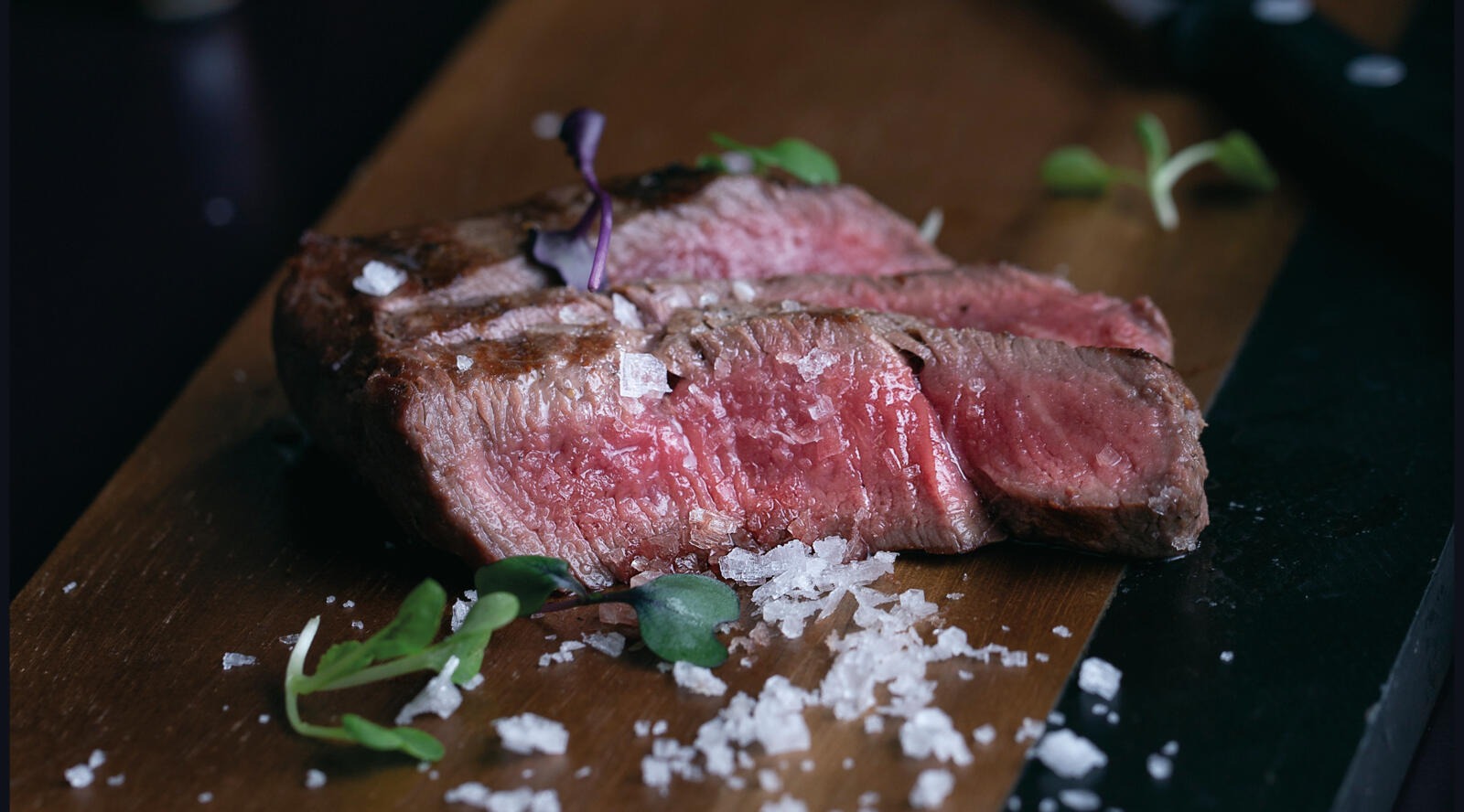 Coppa eatery hiiligrillissä kypsennetty entrecôte