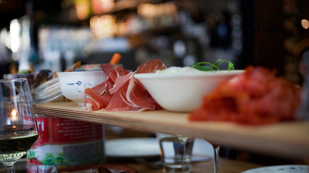 Italian Table - Serrano