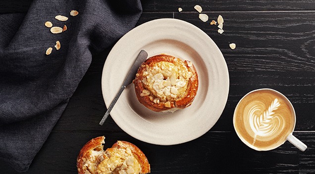 Coffee Housen tuore kahvi ja pulla tarjoavat herkullisen tauon arkeen