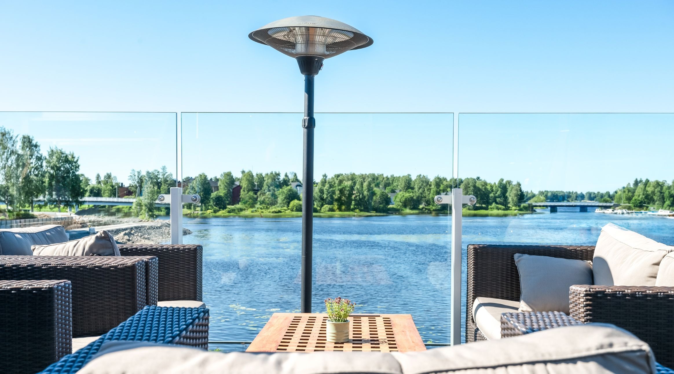 Radisson Blu Oulun Meriterassilta avautuvat upeat merinäköalat