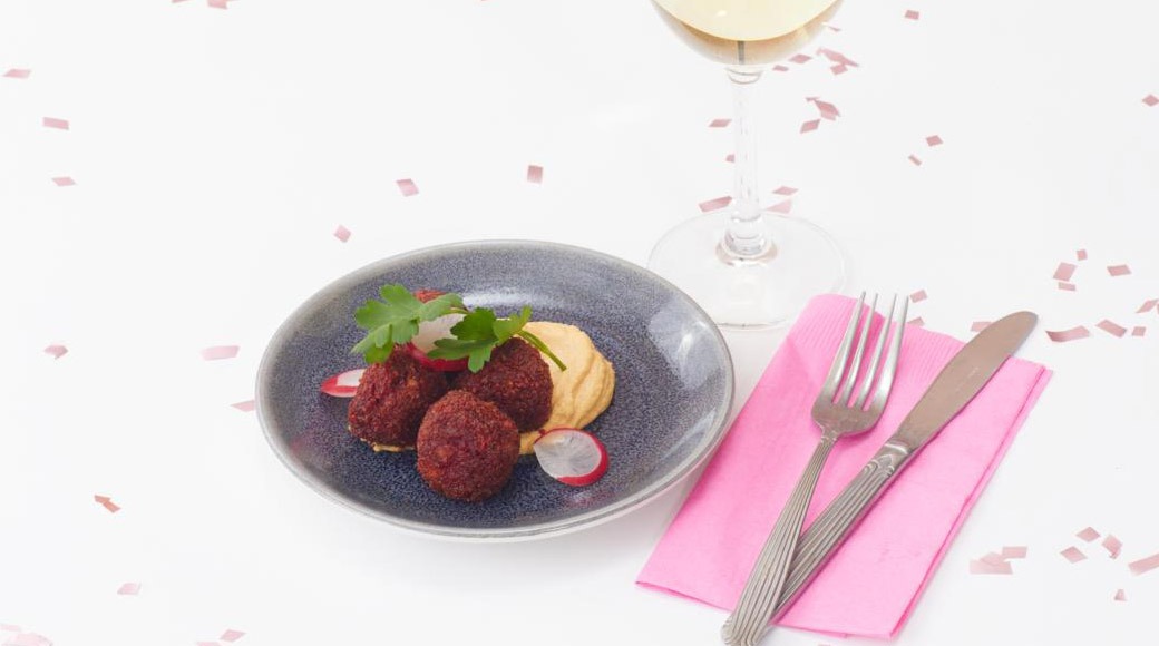 Beetroot balls