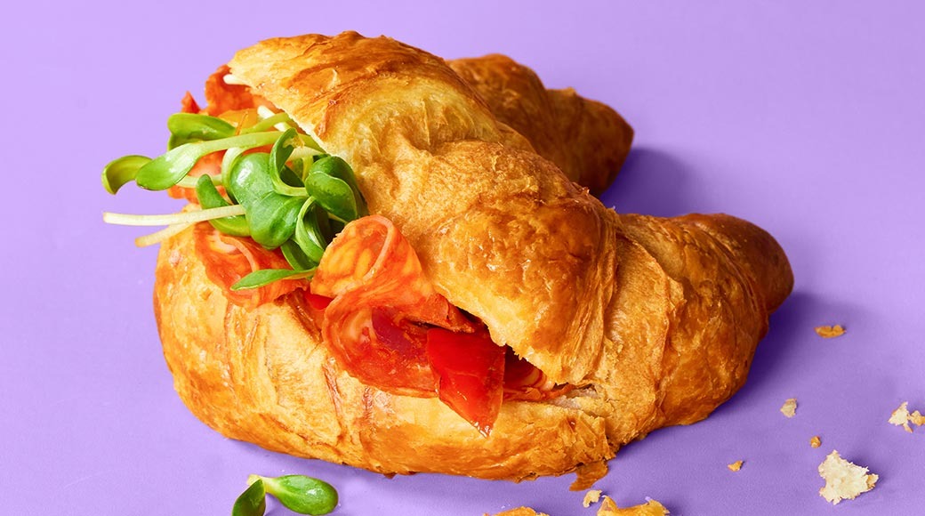 Croissant med chorizo