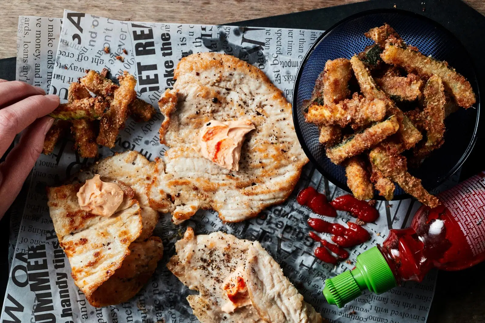 Broilerilehtipihvit ja kesäkurpitsaranskikset