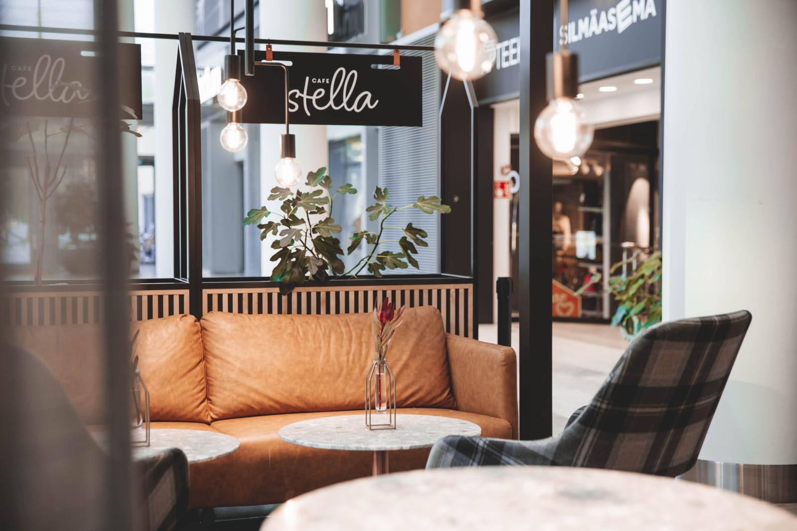 Cafe Stella