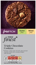 Tesco Finest Free From 150 g Triple Chocolate Cookies kolmen suklaan keksi gluteeniton (5053947395215)