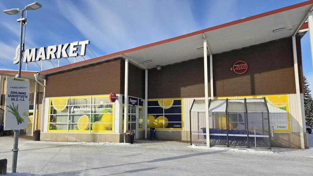 S-market Karstulan myymäläuudistus - julkisivukuva marketista