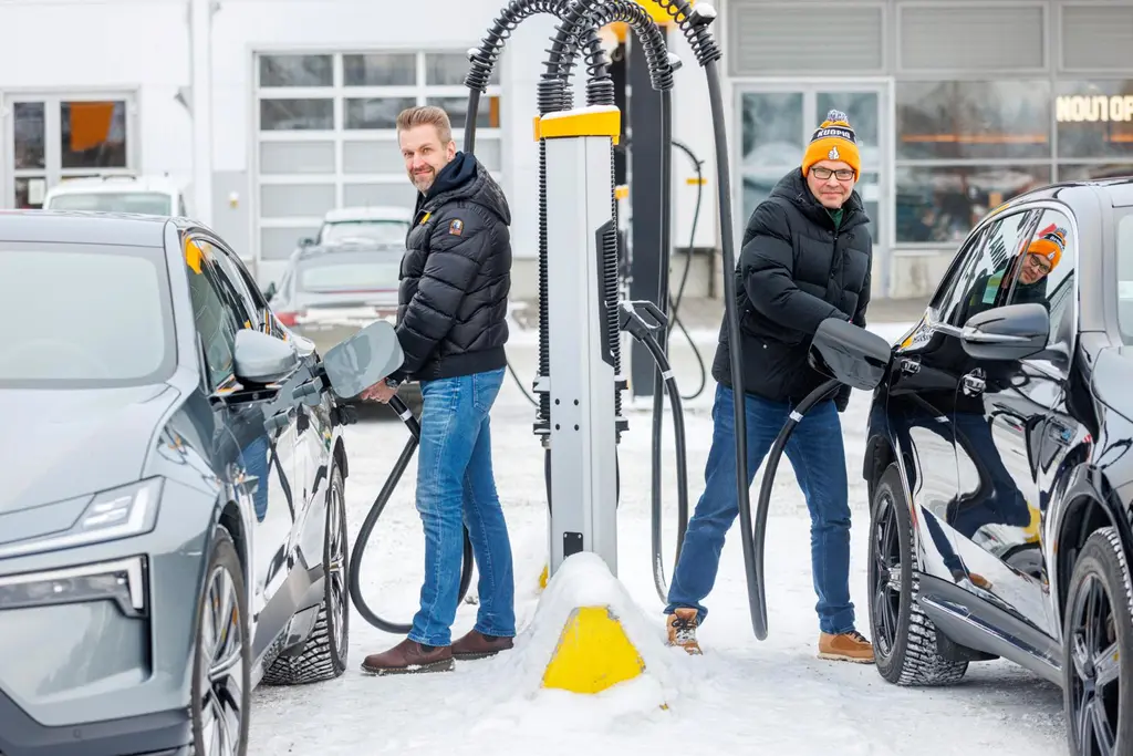 ABC-suurteholatausasema Kuopio Pitkälahti