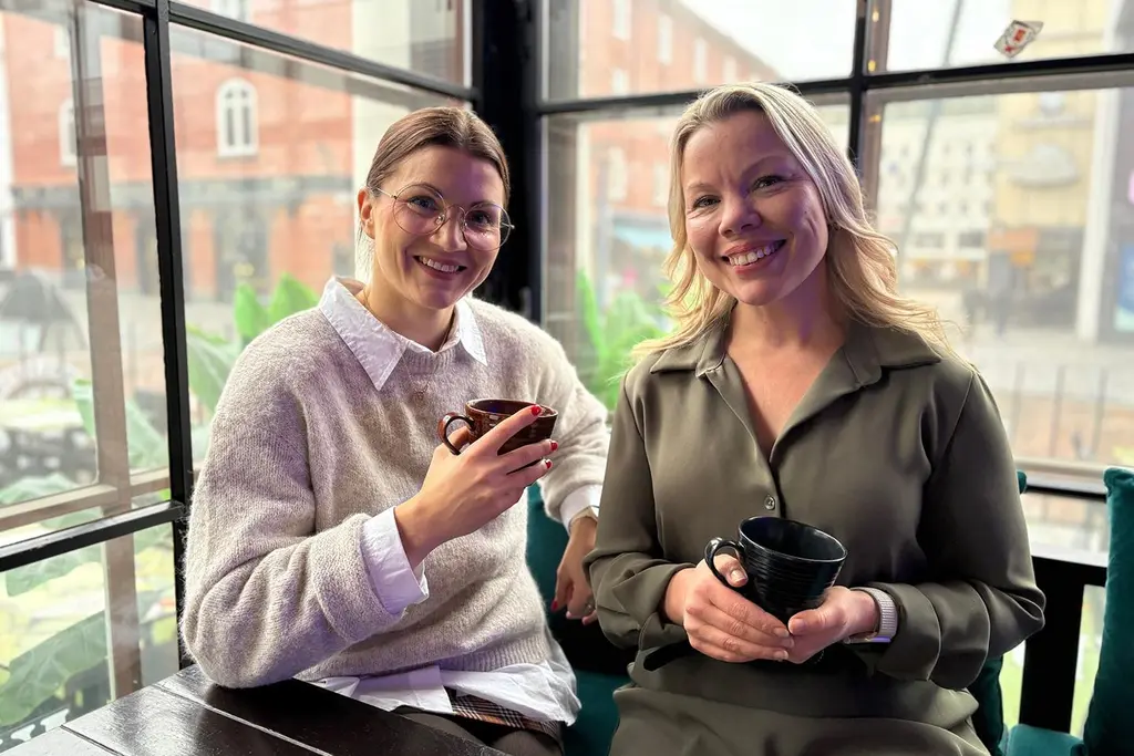 Maru Hautala ja Kerttu Pylvänäinen