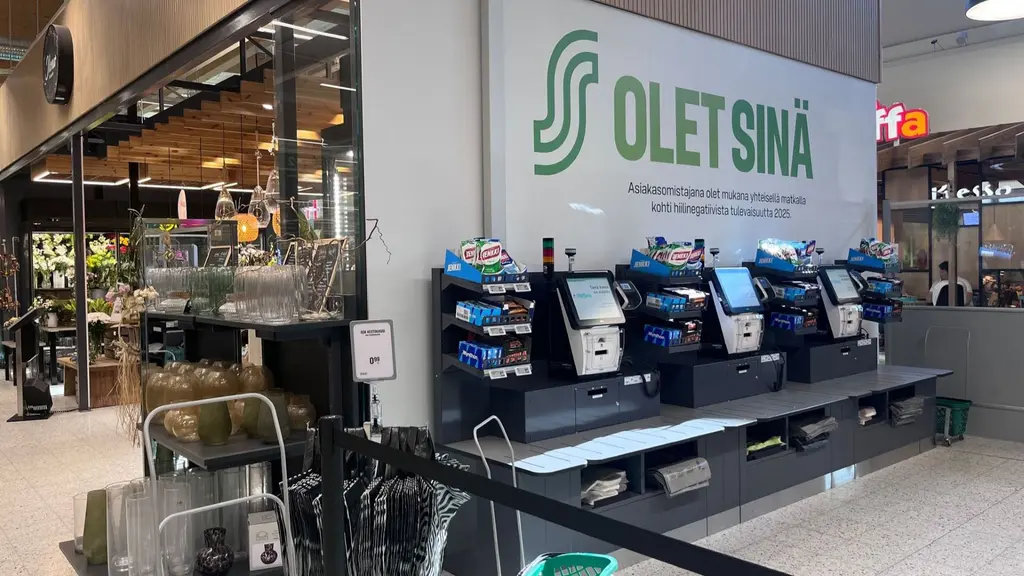 Uusi itsepalvelukassa-alue Prisma Seppälässä