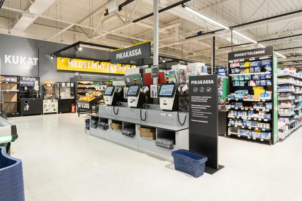 S-market Iittala uudistui, remontissa uusittiin kylmälaitteet, tuotiin itsepalvelukassat sekä parannettiin henkilöstön työviihtyvyyttä sekä asiointiviihtyvyyttä.