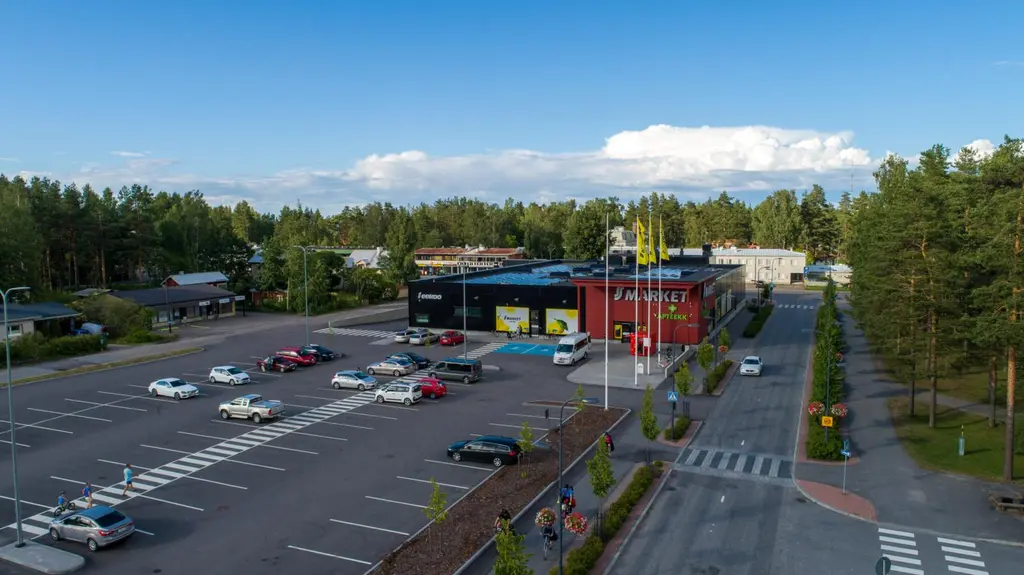 S-market Joutseno, kuvaaja Petri Tulkki RoboDroneS
