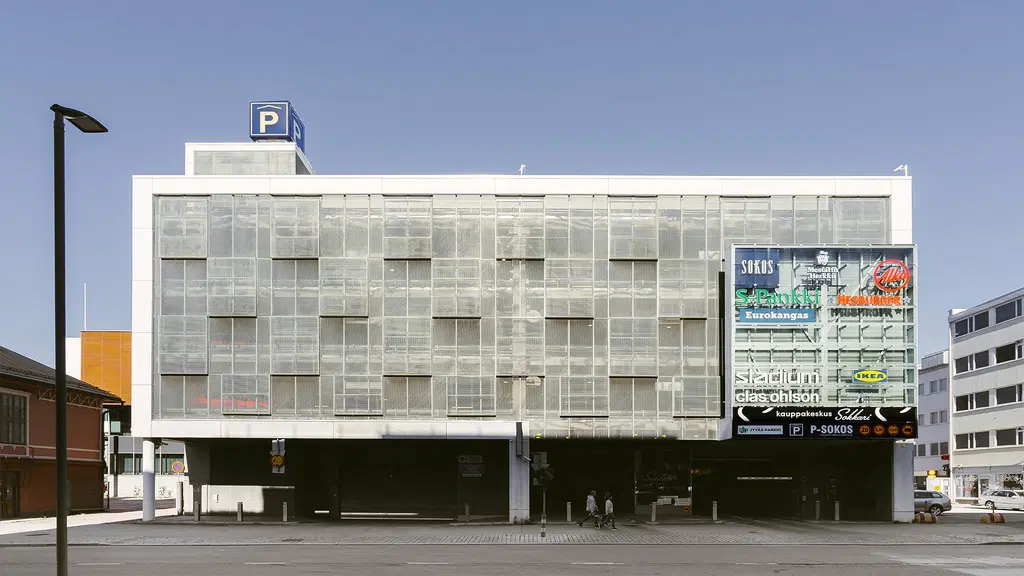 Sokkarin parkkihalli Vapaudenkadulla, Jyväskylässä