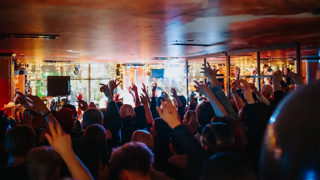 Revolution live-illat