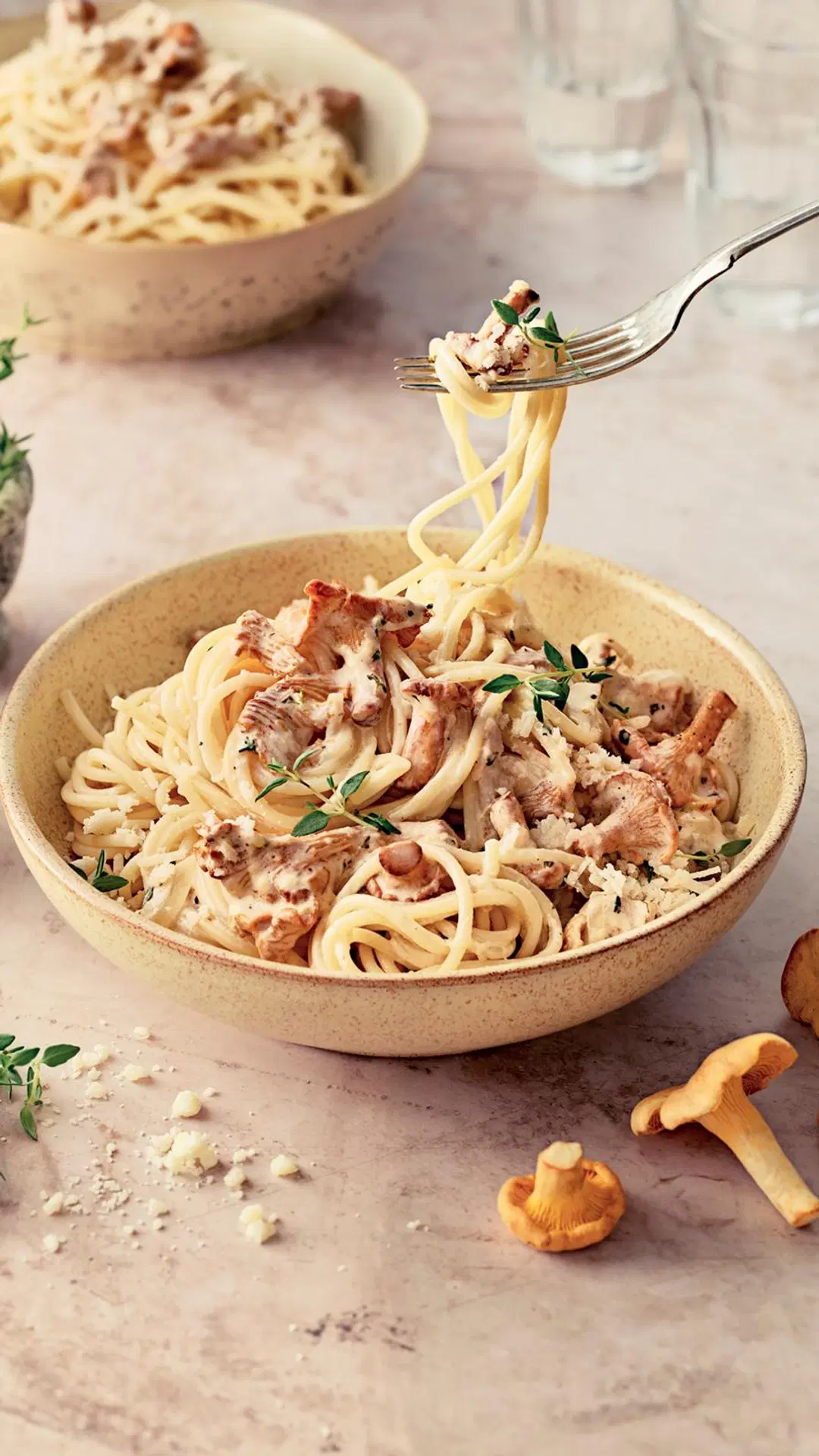 Kermainen kantarellipasta