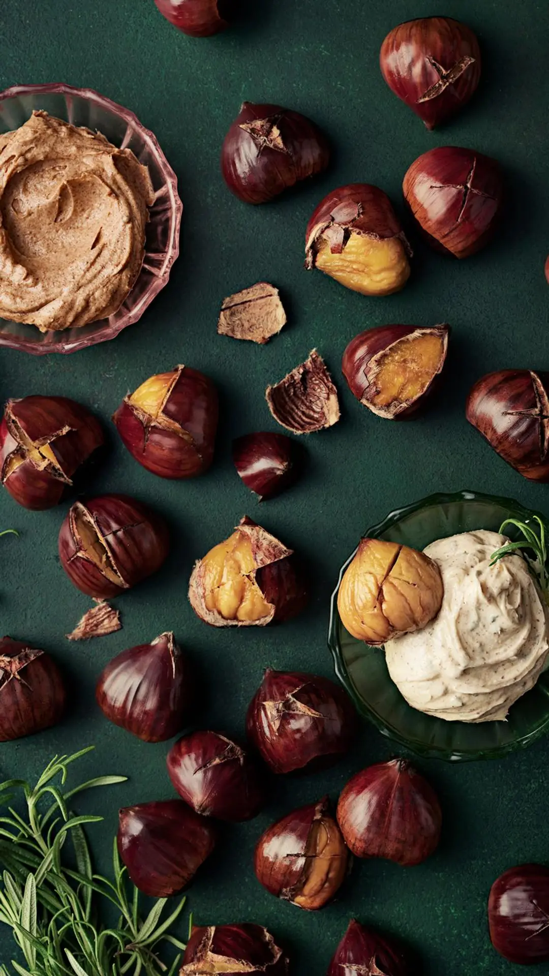 Paahdetut kastanjat maustevoilla