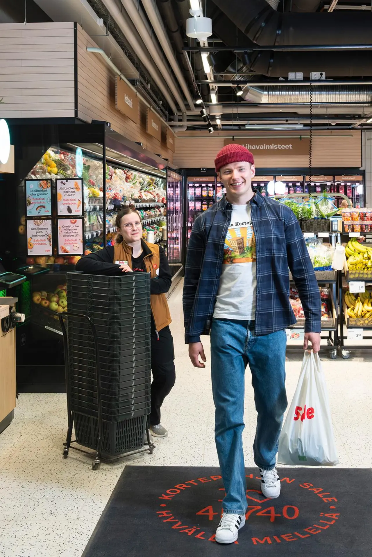 Sara Puumala ja Tom Sundberg Sale Kortepohjassa.