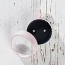 Cailap Hopeakorvakorut pyöreä, kirkas kivi