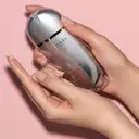 Elizabeth Arden Skin Renewal Booster tasapainottava boosteri 30 ml