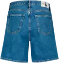 CK Jeans Mom shortsit