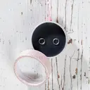 Cailap Hopeakorvakorut pyöreä nappi