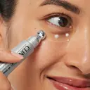 Clinique All About Eyes Brightening Serum Concentrate silmänympärysseerumi 10 ml