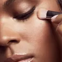 Fenty Beauty Brush & Tools Precision Concealer Brush peitevoidesivellin