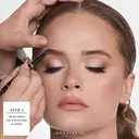 Anastasia Beverly Hills Brow Definer kulmakynä 0,2 g