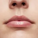 MAC Squirt Plumping Gloss Stick huulikiilto 2,3 g