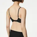 Marks & Spencer 2303 Body Define Plung T-paita rintaliivit