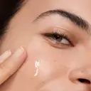 Clarins Multi-Active Glow seerumi 30 ml