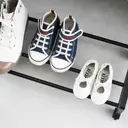 Yamazaki kenkäteline pyörillä Tower musta