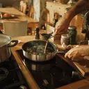 Fiskars Functional Form kannellinen paistokasari 26 cm