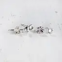 Cailap Hopeakorvakorusetti 2 paria, kirkkaat kivet