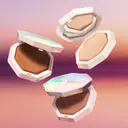 Fenty Beauty Demi'Glow Light-Diffusing Highlighter korostuspuuteri 3,5 g