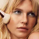 MAC Bronzer fan brush 143S sivellin