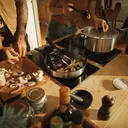 Fiskars Functional Form kannellinen paistokasari 26 cm