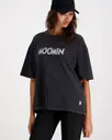 Moomin by Martinex x Mert Otsamo Logo t-paita