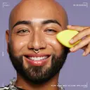 NYX Professional Makeup Plump Right Back meikkisieni