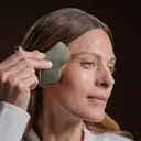 Sisley Gingko Gua Sha lasta