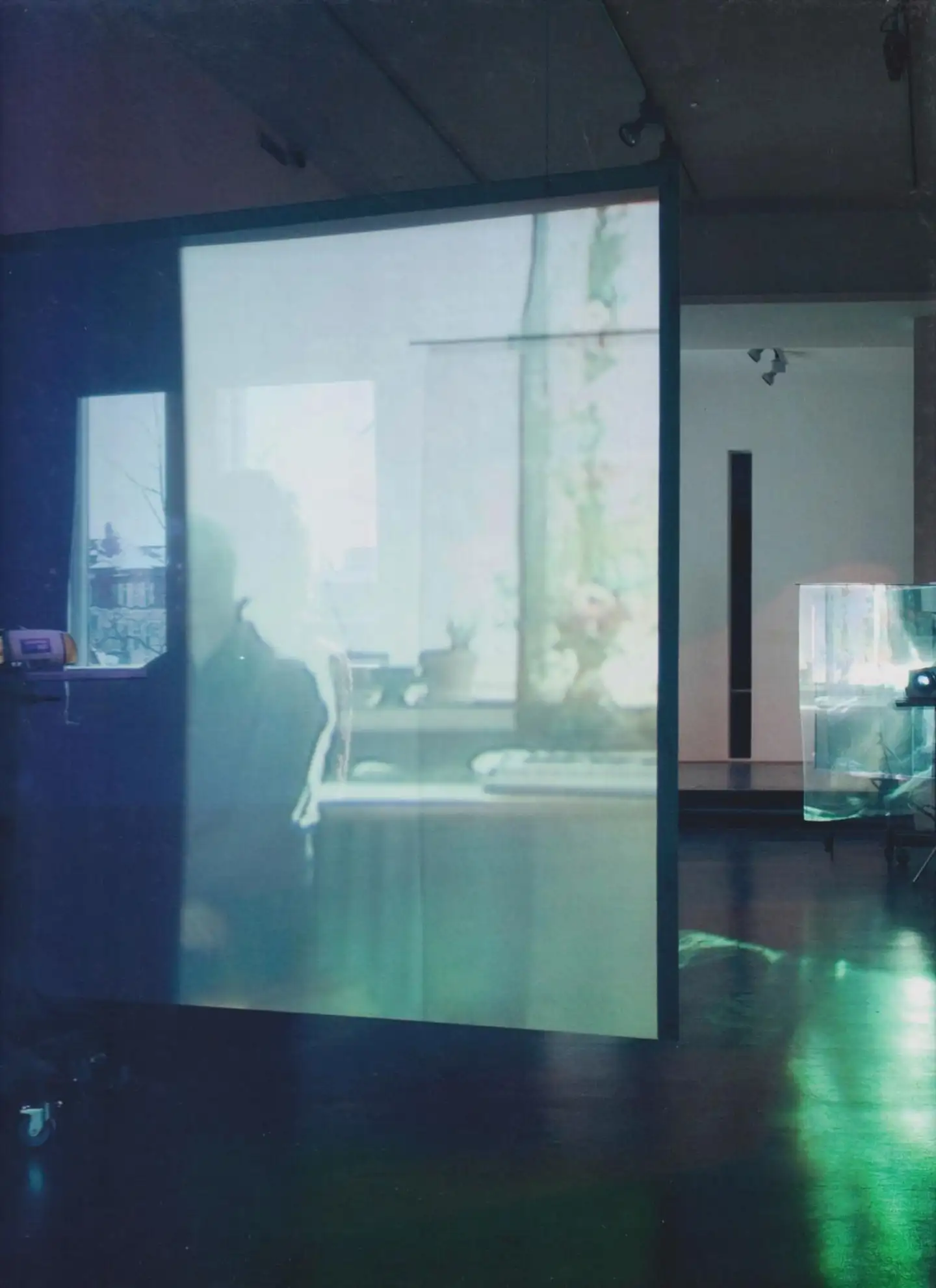 Oja, Three-Dimensional Projection - Situation Sculpture between the Artist and the Viewer