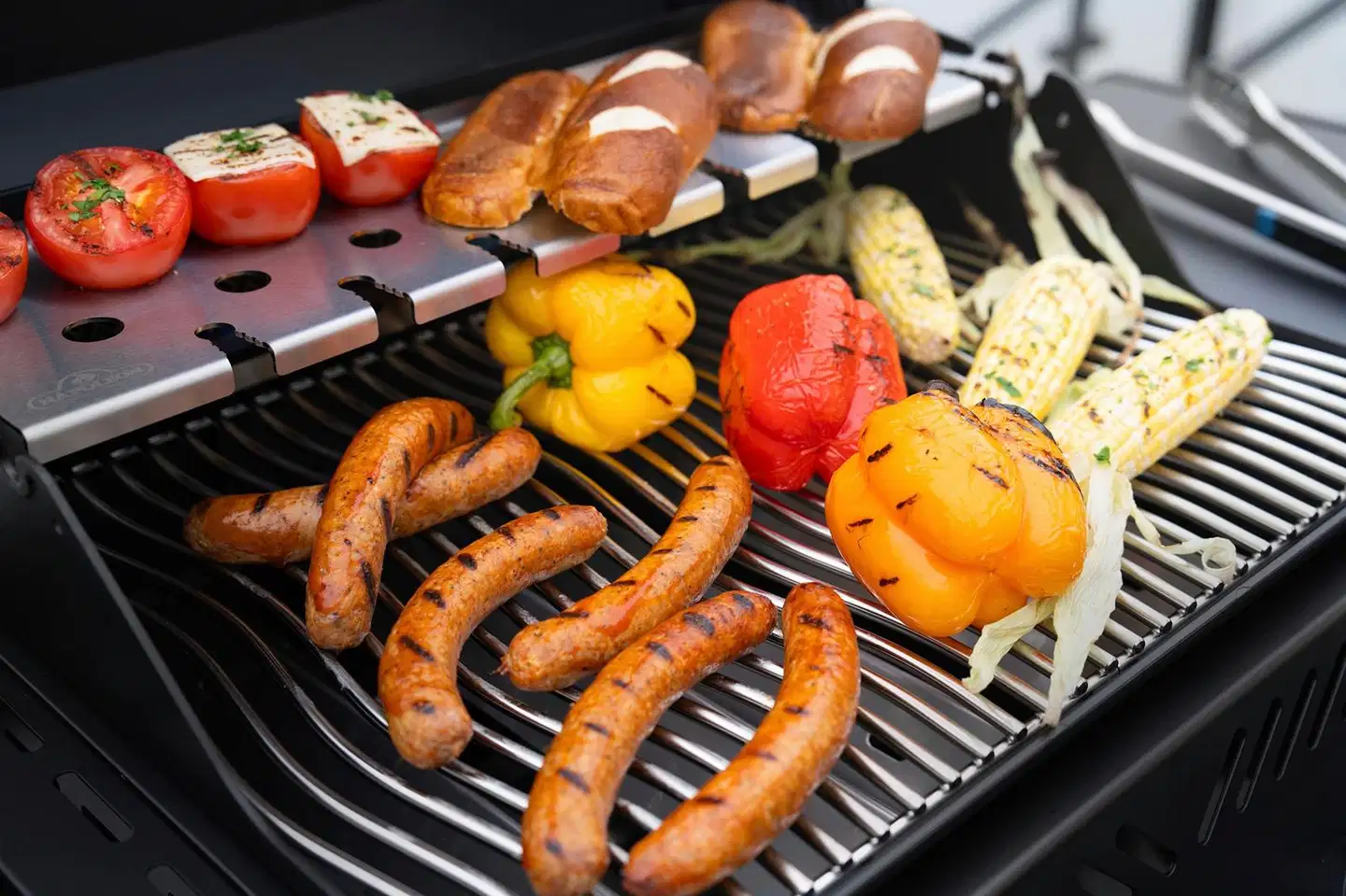 Napoleon Rogue PRO-S425 Phantom kaasugrilli - 8