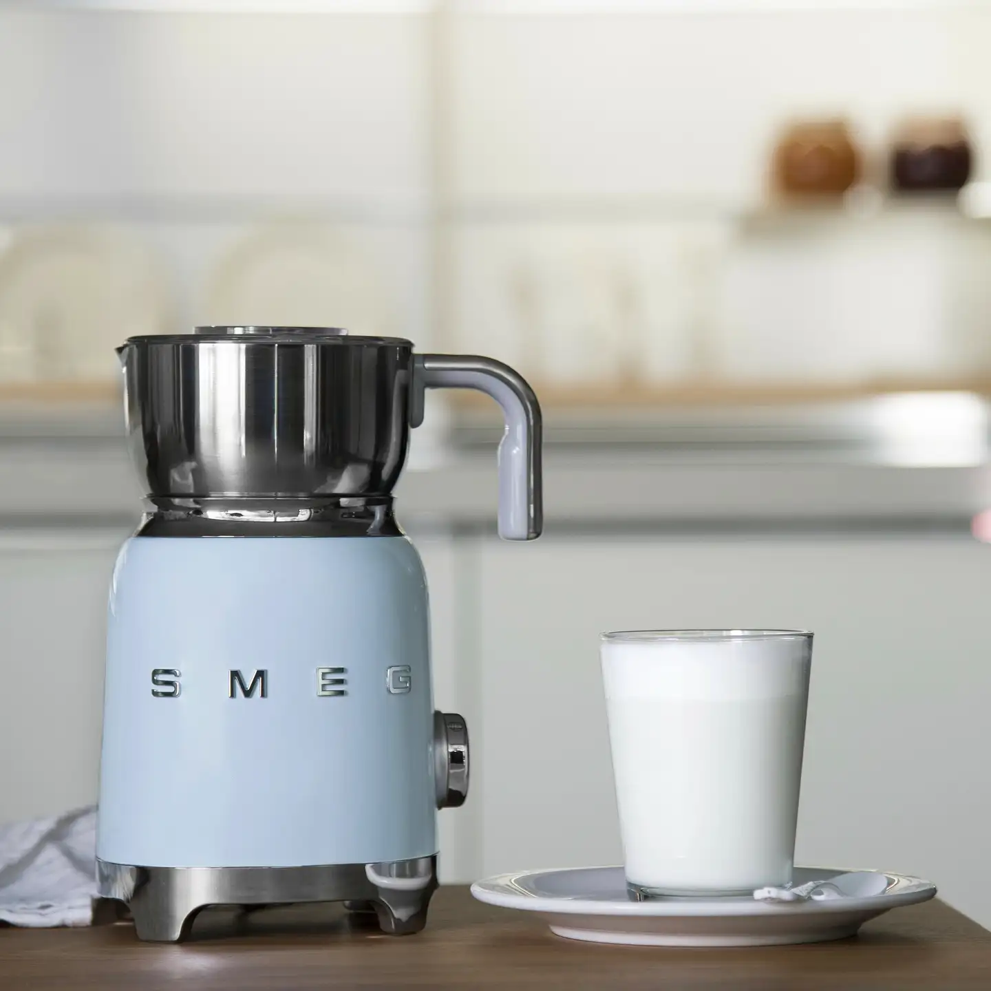 Smeg Maidonvaahdotin MFF11PBEU pastellinsininen - 7