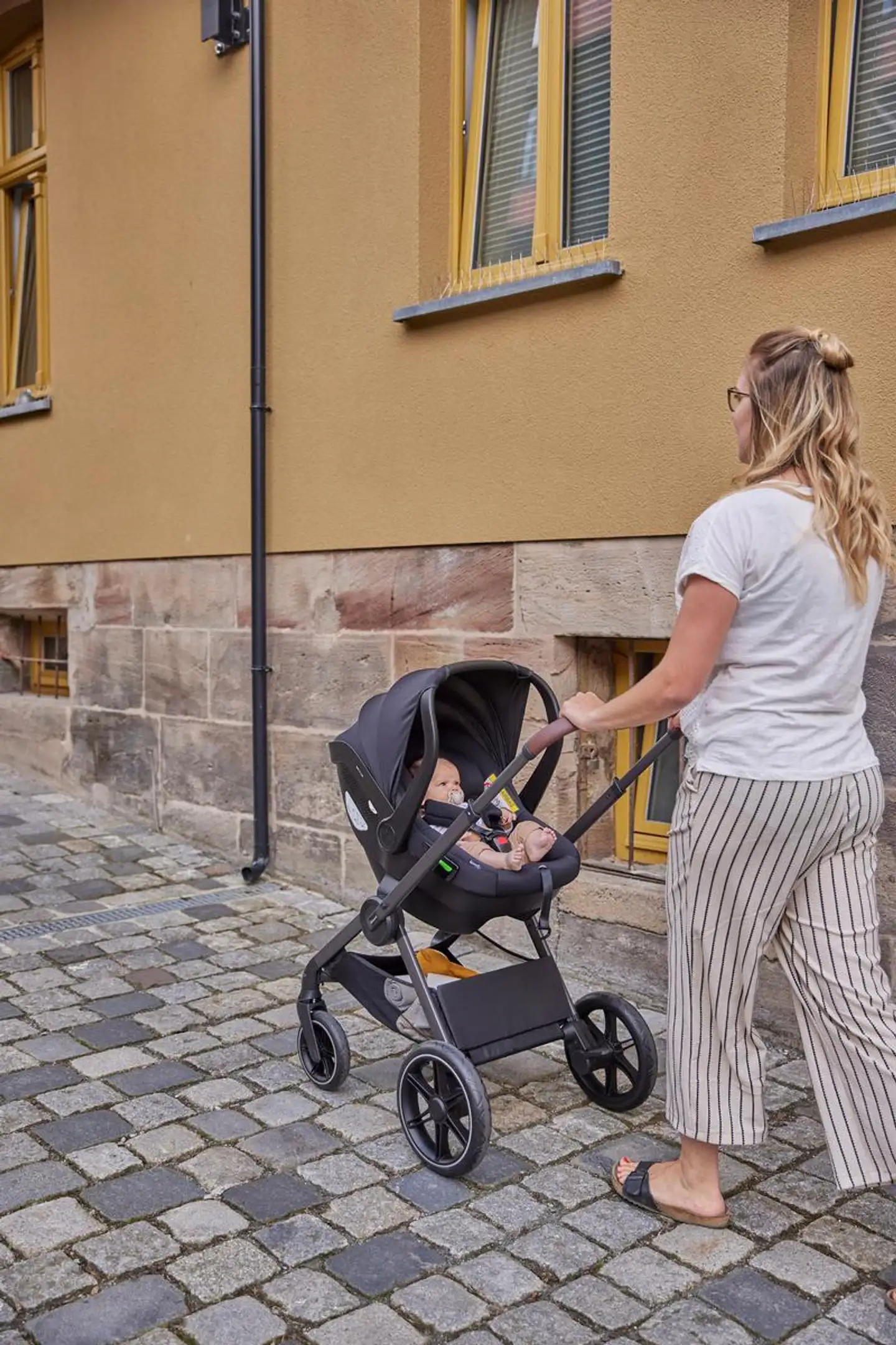 Hauck yhdistelmävaunut Comfort N Care Set 0-25 kg musta - 45