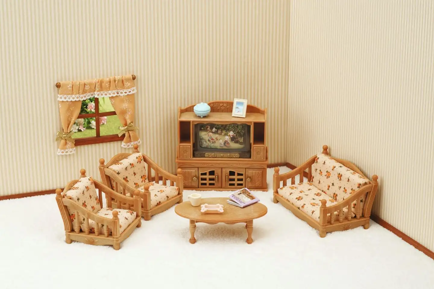 Sylvanian Families Maalaistalon olohuone - 6