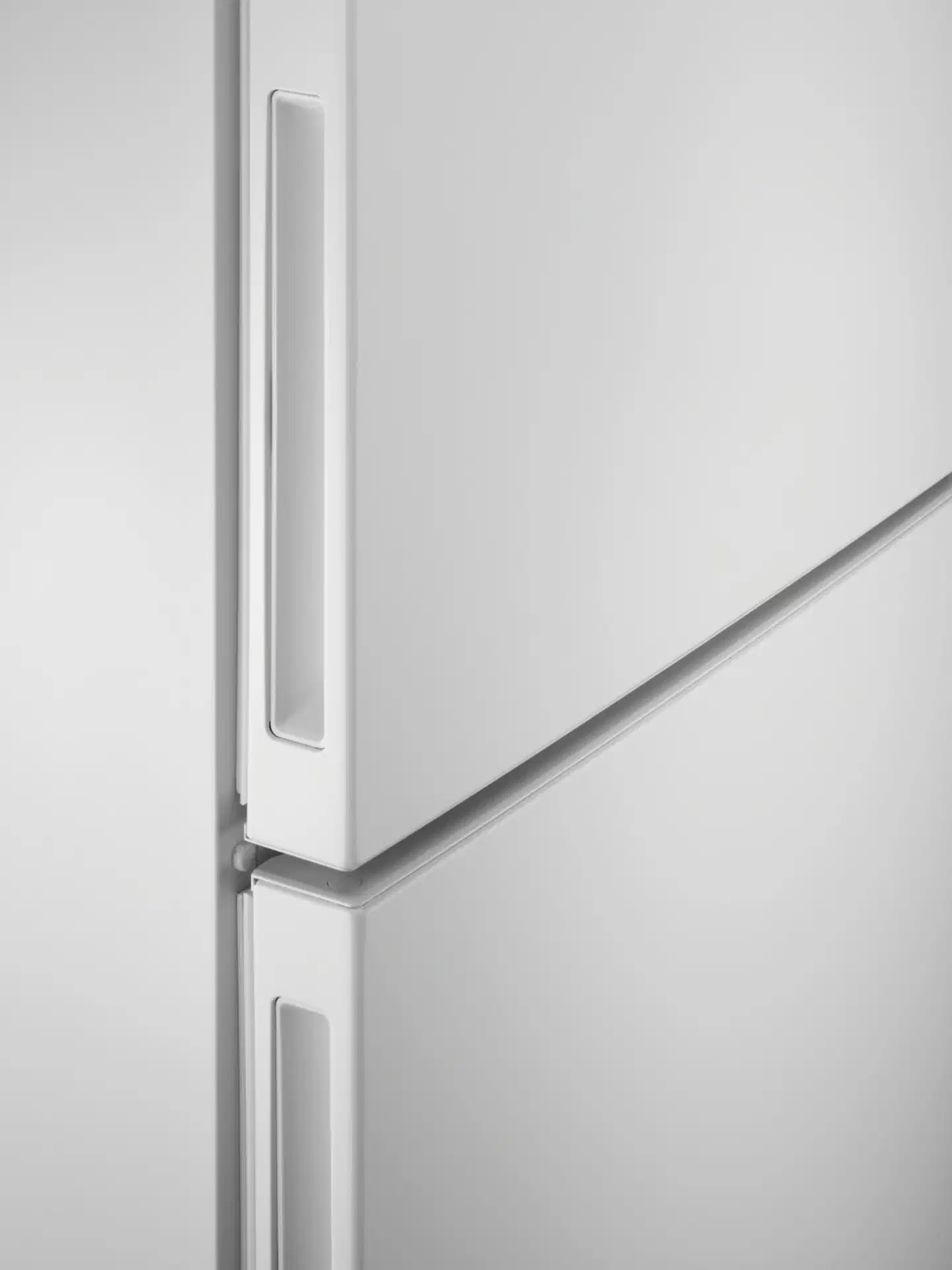 AEG jääkaappipakastin RCB632E9MW, korkeus 186 cm, valkoinen - 2