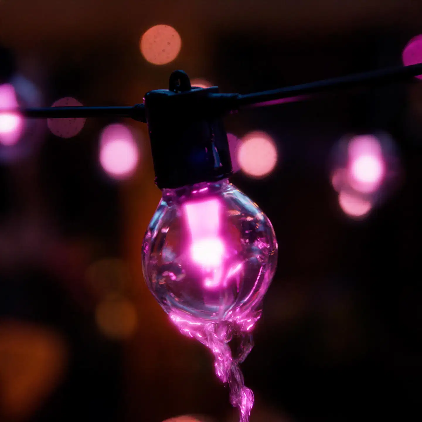 Philips Hue Festavia Globe -valosarja ulkokäyttöön 7 m - 4